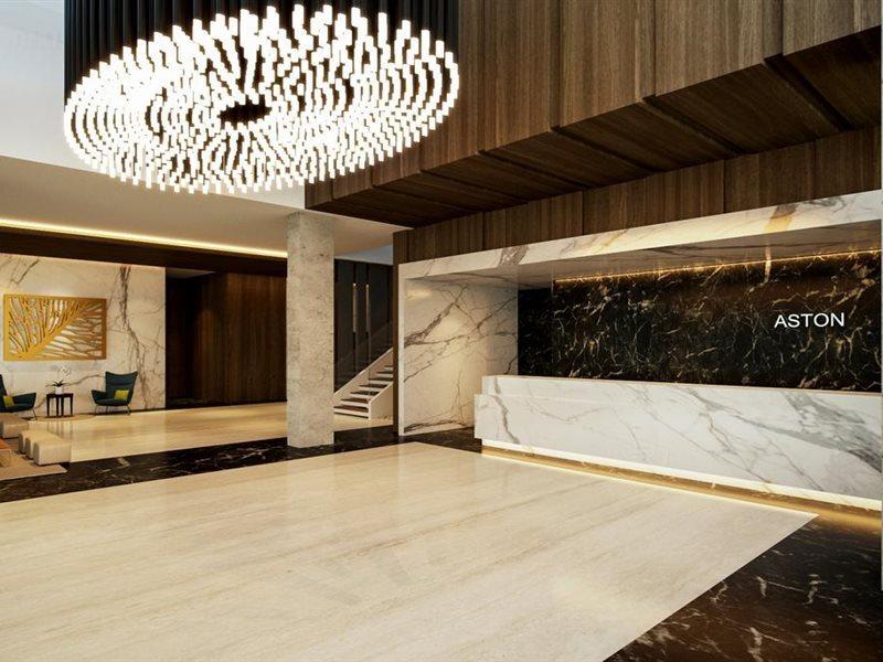 Aston Sidoarjo City Hotel & Conference Center Buitenkant foto