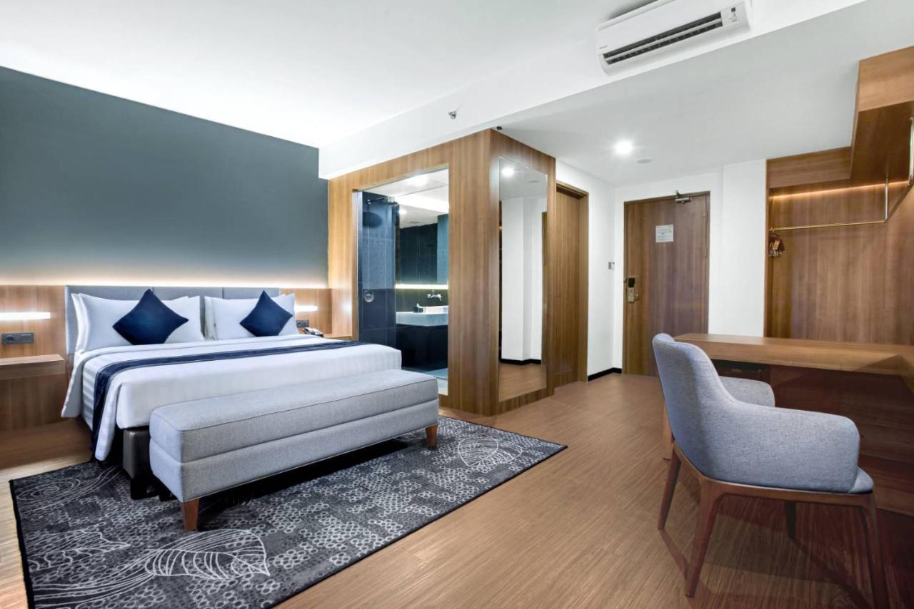 Aston Sidoarjo City Hotel & Conference Center Buitenkant foto
